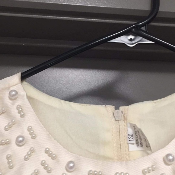 Girls dress size 5T - Picture 3 of 4